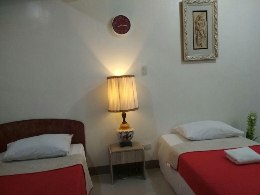 Kassel Del Amor Transit Airport Lodge Paranaque City Εξωτερικό φωτογραφία